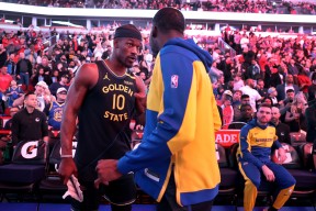 pg游戏巴特勒重返赛场，出色发挥首场状态出色，皇家马德里观众沸腾！引发球迷热议的简单介绍